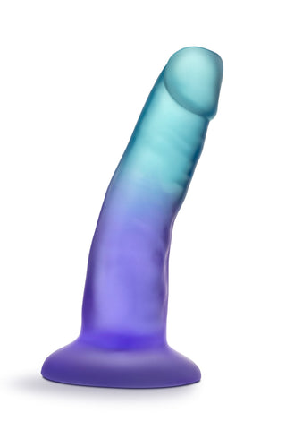 Blå och lila dildo i silikon med sugkopp, upprätt placerad mot vit bakgrund.