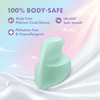 Mintgrön fingervibrator i silikon med en mjuk, böjd design. Tillverkad av hypoallergeniskt material.