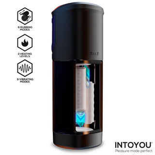 INTOYOU Nextor Värmande Masturbator är en svart cylindrisk enhet med en transparent sektion, med ikoner och texten "Pleasure made perfect." Den erbjuder vibrationsfunktioner, en digital LED-display för belysning och kontroll, vilket garanterar en oöverträffad upplevelse.