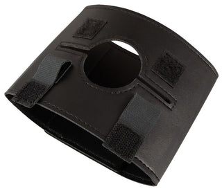 Armband i svart läder för sexslinga med en rund öppning, kardborreband och ergonomiska handtag.