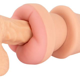 En närbild av 2in1 Buttplug Extension, en elegant leksak utformad för både komfort och njutning.