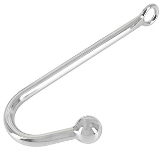 Analhake i metall med kulspets och ögla, silverfärgad, avbildad mot en vit bakgrund.
