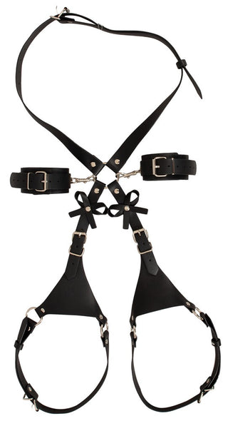 Svart läderharness med handbojor i metall och nitar, utformad som ett BDSM-bondage-tillbehör.