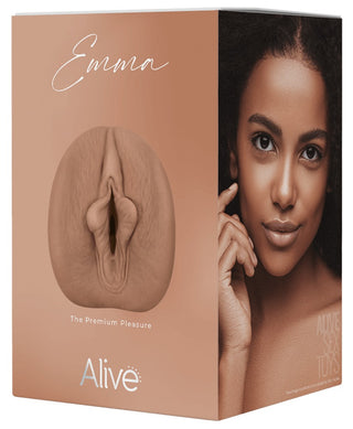 Emma M Realistic Lösvagina-lådan visar en naturtro vulvamodell och ett kvinnans ansikte, med betoning på dess ultramjuka TPE-material för en realistisk vagina-onani-upplevelse.