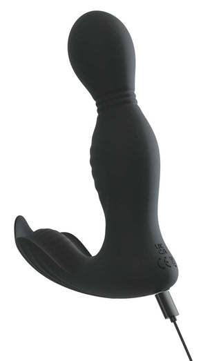 Upptäck förhöjd anal njutning med den svarta RC Buttplug 2 Funktioner. Dess böjda design, laddningsport och dubbla motorfunktioner garanterar intensifierad prostatanstimulering för en förhöjd upplevelse.
