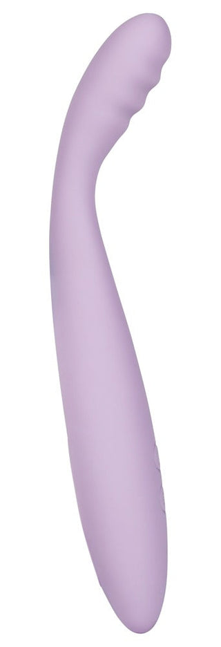 Svakom Cici 2 Vibrator är en flexibel, ljuslila personlig massageapparat med en slät, ergonomisk kurva och räfflad sektion nära ena änden. Den kan förbättras via SVAKOM-appen för en skräddarsydd upplevelse.