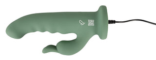 LUVIO Soft Rotating Rabbitvibrator är tillverkad av salviagrön mjuk silikon, har en böjd form och levereras med en laddningskabel.
