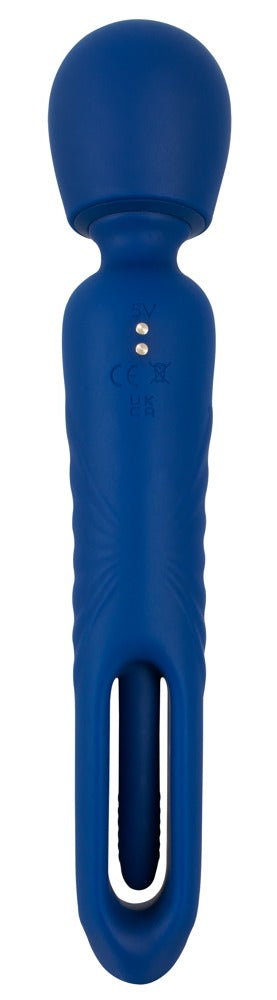 2in1 Wand med Flicking Tongue är en blå handhållen massageapparat med ett rundat silikonhuvud och ett texturerat handtag. Dess flexibla design ger effektiv avlastning, medan den öppna delen av handtaget förbättrar greppet, kompletterat med ytmarkeringar.