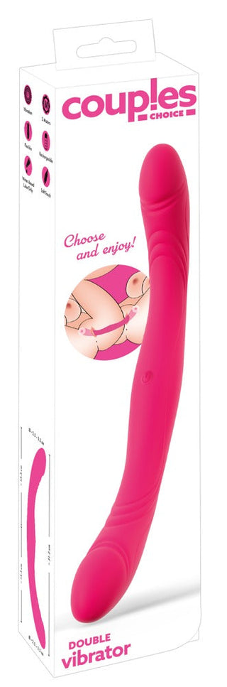 Couples Choice Double Vibrator är en rosa, uppladdningsbar parvibrator i en förpackning märkt "Couples Choice". Den har produktbilder och beskrivning, utformad för delad njutning och mångsidiga upplevelser.