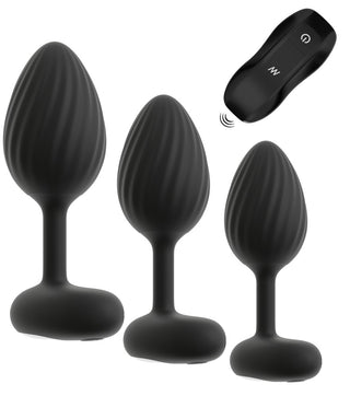 ANOS RC Buttplug Set - tre svarta silikonpluggar i olika storlekar med trådlös fjärrkontroll för vibrationer.