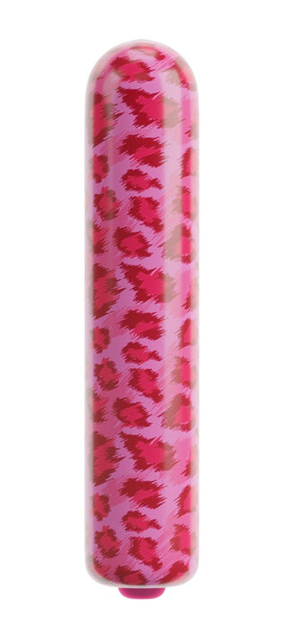 En LEO Mini Vibrator i rosa med ett djärvt rött leopardtryck på en vit bakgrund - en kompakt vibrator perfekt för diskret njutning.