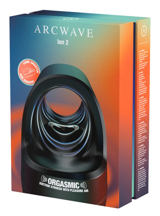 Arcwave Ion 2 Masturbator, en svart njutningsapparat för män med Pleasure Air-teknik, visas tillsammans med sin livfulla gradientförpackning.