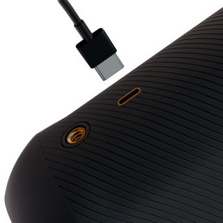 Handy 2-masturbator i svart med struktur och USB-C-port, med modern design och matt yta.
