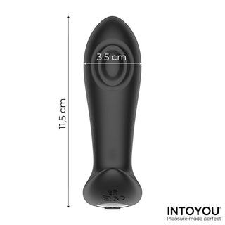 Milton Tapping Analplugg är en svart analplugg i silikon som är 11,5 cm lång och 3,5 cm bred, med INTOYOU-logotypen på basen. Perfekt för dig som söker extra njutning under analspel.