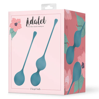 Adalet Geishakulor Set kommer i en blommig rosa och grön låda som innehåller två kricka kegelbollar. "Adalet" visas längst upp, med "2 geishakulor" längst ner, designad för att stärka bäckenbottenmuskler.