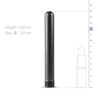 Anal Rengöring - Anal Shower Nozzle är ett elegant svart cylindriskt verktyg, som mäter 13 cm i längd och 2 cm i diameter, designat för precision och effektiv personlig vård.