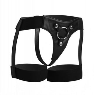Strapon Harness - Bardot Garter har svart läder, silverringar, elastiska remmar och justerbara element för en perfekt passform.