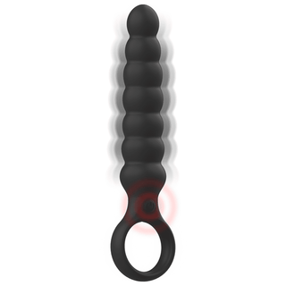 Silver Bob Powerful Anal-Beads i elegant svart silikon har en räfflad design, rundad ände och ergonomiskt öglehandtag, elegant visad med mjuka skuggor för en upphöjd upplevelse.