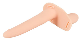 Dubbel Vibrerande Strap-On - Till Henne är en premium silikon axelbandslös dildo i beige, med en bred bas och dubbla slitsar för fastsättning av sele.