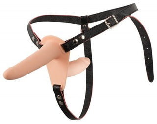 Upplev ultimat njutning med vår Dubbel Vibrerande Strap-On - Till Henne med en hudtonsdildo gjord av förstklassigt silikonmaterial.