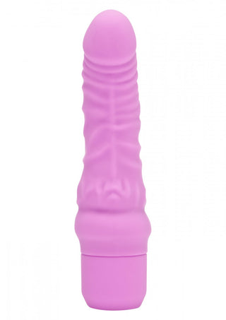 Get Real Mini Dildovibrator, rosa med realistisk ådring, står upprätt mot en vit bakgrund. Den har en rundad spets och en räfflad basdel för förbättrad stimulering.