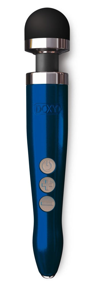 Die Cast 3R Doxy Wand: En blå och svart handhållen massageapparat med ett silikonhuvud och tre knappar på handtaget.