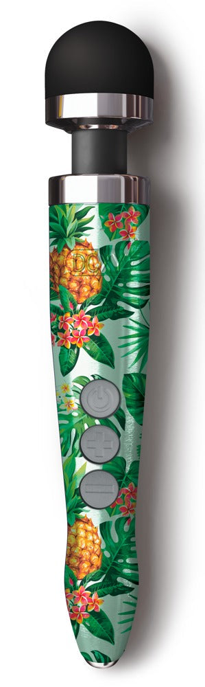 Die Cast 3R Doxy Wand har ett blom- och ananashandtag, en svart rundad topp och tre knappar för en personlig massageupplevelse.