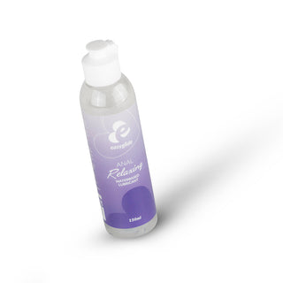 En 150 ml flaska Easyglide Anal Avslappnade Glidmedel har en lila etikett, är vattenbaserad och latexkondomvänlig.