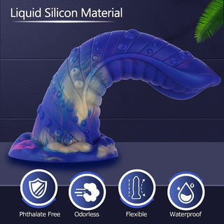 Utforska Wildolo 8-tums Monsterdildo, tillverkad av premium silikon. Denna ftalatfria, luktfria leksak erbjuder en flexibel design med en böjd, strukturerad yta som är vattentät och säkerligen kommer att glädjas.