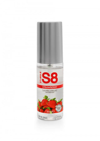 S8 Smaksatt Glidmedel är en 50 ml klar flaska med grått lock, med en härlig jordgubbssmak. Dess röda etikett prydd med jordgubbar ger en fruktig lockelse för att öka njutningen.