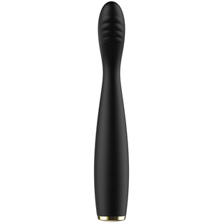 Ibiza G-Spot Flexible Vibrator i svart silikon med guldfärgad basdetalj visas upprätt på vit bakgrund. Den flexibla, vattentäta vibratorn är perfekt för njutning både i och utanför duschen.