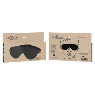 Intense Vegansk Ögonmask"-förpackningen har en snygg svart design på framsidan. På baksidan finns en illustration av någon som bär vattenavvisandemasken med justerbart elastiskt band, tillsammans med flerspråkiga beskrivningar och säkerhetsinformation.