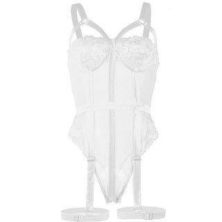 Sublime Teddy Vit med Strumpeband: vit spetsbody med strumpebandsdetaljer, transparenta paneler och justerbara axelband.