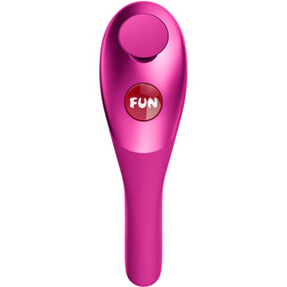 Rosa silikon Fun Factory Be-One fingervibrator med en cirkulär knapp märkt FUN på ovansidan.