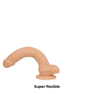Flexibel 13 cm Dildo är gjord av kött-tonad kroppssäkert silikon, böjs i olika positioner som en sugkopp och står mot en vit bakgrund.