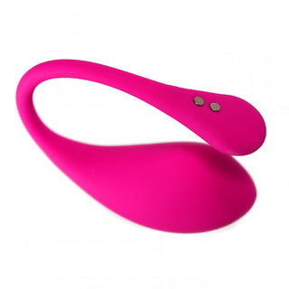 Lovense Lush 3 Appstyrd Vibrator, en rosa silikon bärbar enhet med en böjd design, visas elegant på en vit bakgrund.
