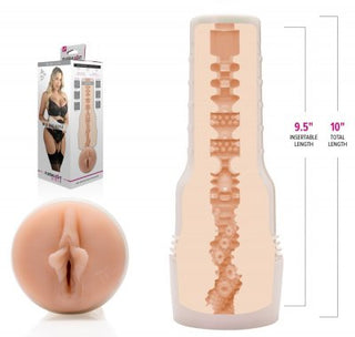 Fleshlight - Mia Malkova erbjuder ett internt texturdiagram och modellutsmyckade förpackningar. Mått: 9,5 insättbara, 10 totalt. Njut av denna sexleksak för en oöverträffad upplevelse.