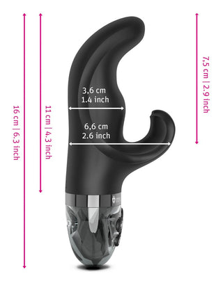 En svart silikon Mystim Rabbitvibrator E-Stim med mått i både centimeter och tum som visas på bilden.