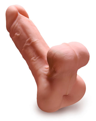 The Realistisk Material - Dildo Med Hål är en realistisk, kötttonad silikonmodell gjord av TPE-material, med detaljerad struktur mot en vit bakgrund.