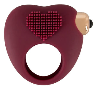 Röd Vibrerande Cockring är en rödbrun ringformad accessoar med en texturerad hjärtdesign och guldaccent, perfekt för elegant klädsel.