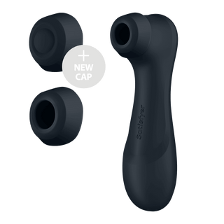 Satisfyer Pro 2 Generation 3, en svart personlig massageapparat med två utbytbara kepsar, är idealisk för klitorisstimulering och visas på sidan.