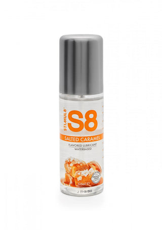 Upptäck överseende mjukhet med S8 Smaksatt Glidmedel, tillgängligt i saltad karamellsmak. Detta vattenbaserade glidmedel kommer i en genomskinlig 125 ml flaska med en elegant grå kapsyl, vilket garanterar exceptionell njutning varje gång.