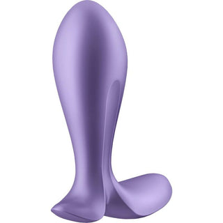 Satisfyer Intensity Plug App är en lila silikon butt plug för anal stimulering, med en böjd bas mot en vit bakgrund.