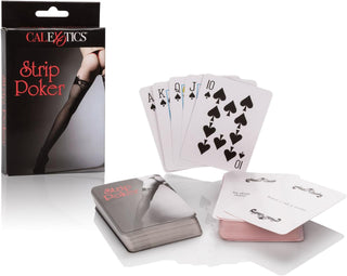 Strip Poker Kortspel, ett kortspelsset med en låda med ett ben i strumpor och kort, är idealiskt för vuxna spelare som söker romantiska kvällar.