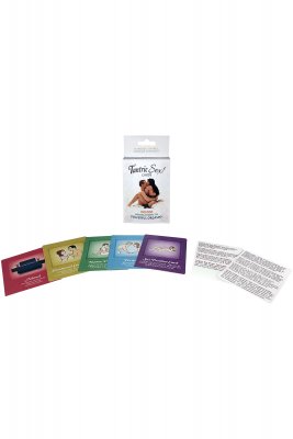 Sexspel - Tantric Sex kit innehåller ett instruktionshäfte för ökad njutning och utforskning av tantriska positioner, tillsammans med olika färgade smörjmedelspåsar arrangerade i en solfjäderform för att fördjupa anslutningen och uppnå mer tillfredsställande orgasmer.