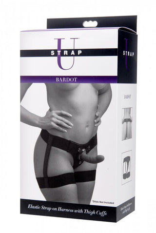 Bardot Garter Strapon Harness har elegant förpackning med produktbild och varumärke. Den har elastiska remmar för en bekväm passform och inkluderar mångsidiga dildoringar för extra funktionalitet.