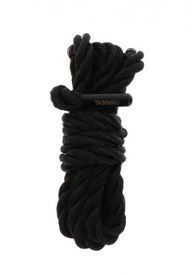 Taboom Bondage Rope 1,5 Meter svart, med en svart spole på vit bakgrund och fäst med en svart klämma, visar upp en exklusiv design.