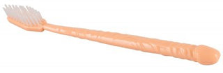 Penis Formad Tandborste, med ett orange handtag med vita borst, sticker ut mot en ren vit bakgrund och visar upp sin eleganta design och livfulla färg.