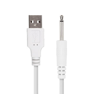 Vit USB till ljudkontaktkabel på vit bakgrund, kompatibel med enheter som Teazers Electric Masturbator Dubbelsidig.