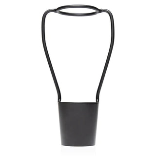 Fleshlight Torkställning är en elegant, modern växthängare med en cirkulär topp och långsträckta handtag, som erbjuder en elegant, minimalistisk siluett som påminner om ett elegant torkställ.
